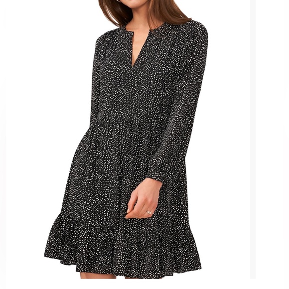 Black and White Long Sleeve Dress - Picture 1 of 6